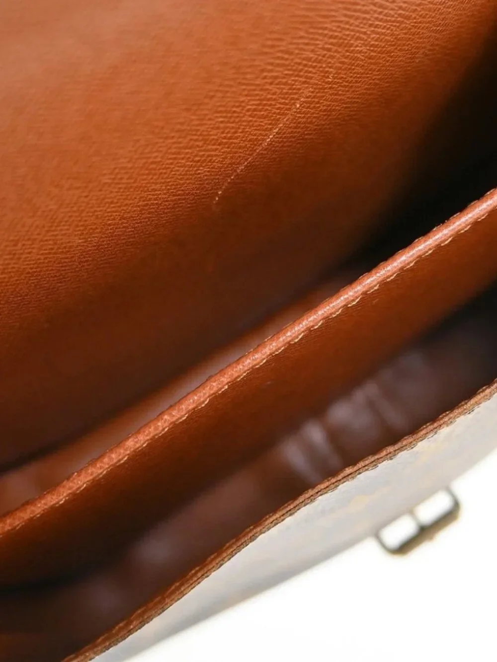 LOUIS VUITTON CARTOUCHIERE MM SHOULDER BAG